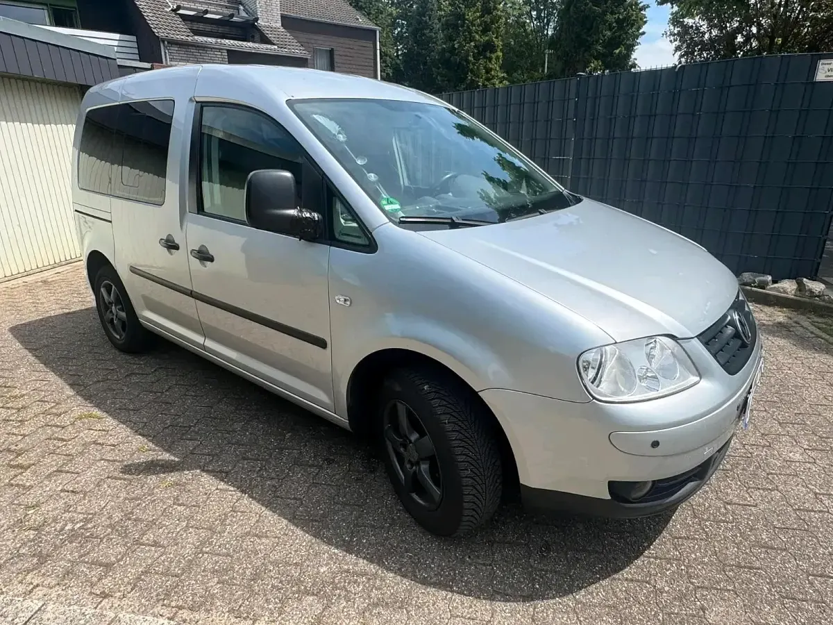 Gebraucht VW Caddy Life 102 PS (75 kW) 2006 Silber Van / Kleinbus