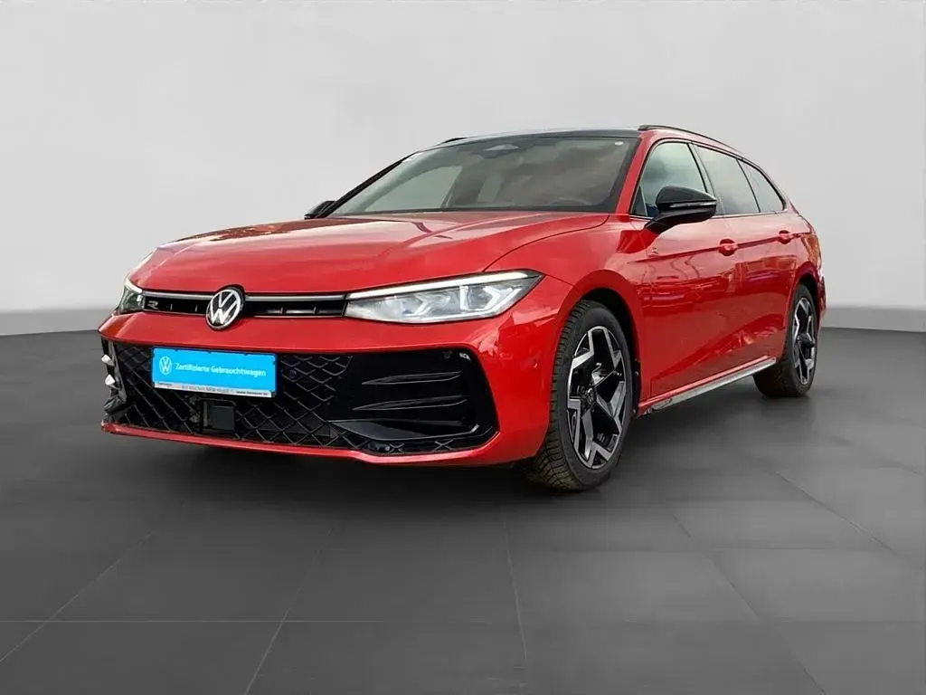 Gebraucht VW Passat R-line 193 PS (141 kW) 2025 Rot Kombi