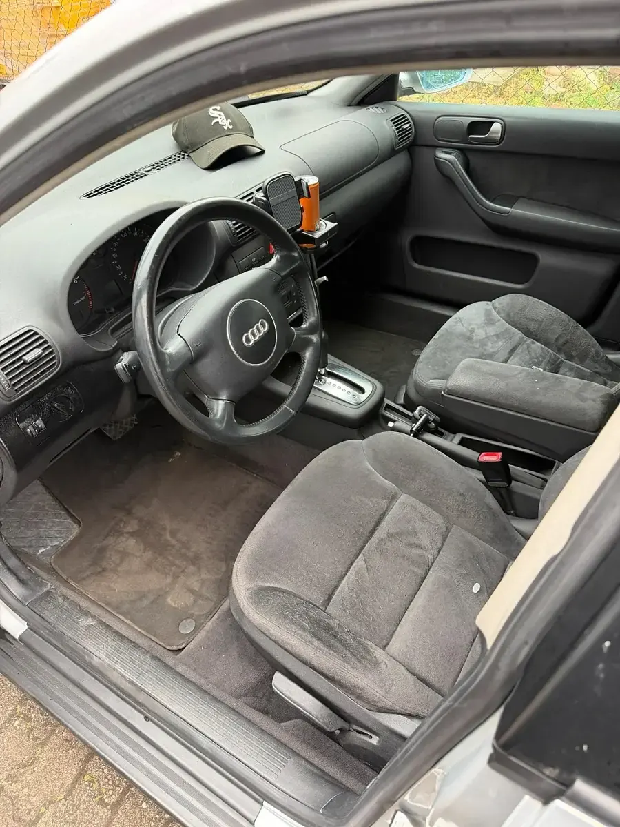 Gebraucht Audi A3 102 PS (75 kW) 2001 Silber Kleinwagen