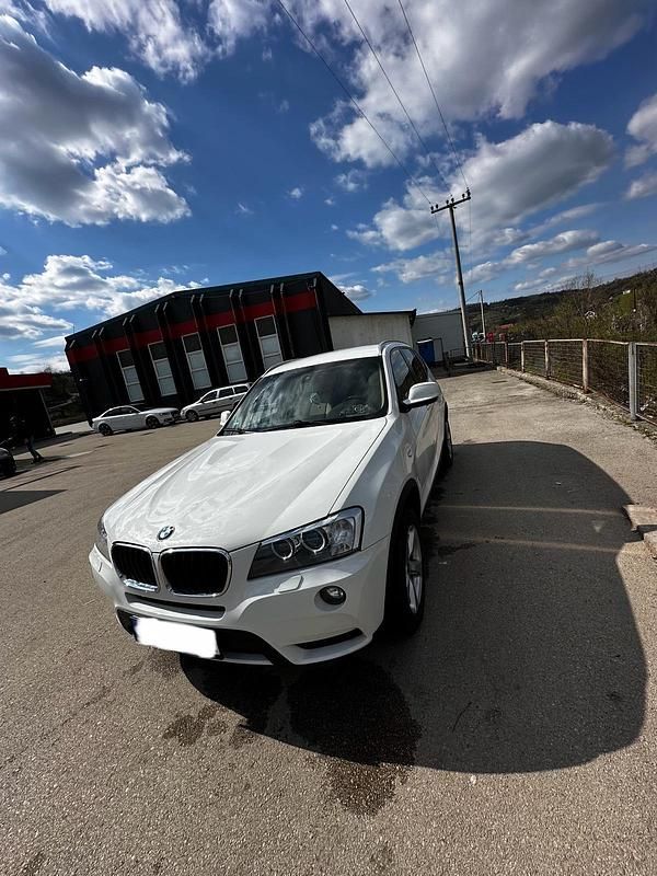 Weiß Gebraucht 2011 BMW X3 SUV | 11.500 € (Teuer) - Bild 1/4