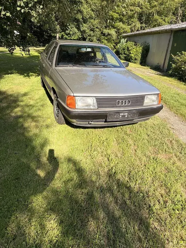 Gebraucht Audi 100 90 PS (66 kW) 1985 Limousine