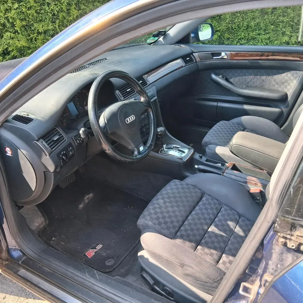 Gebraucht Audi A6 165 PS (121 kW) 1999 Blau Kombi