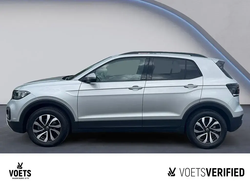 Używany VW T-Cross Active 110 KM (80 kW) 2022 Srebrny SUV
