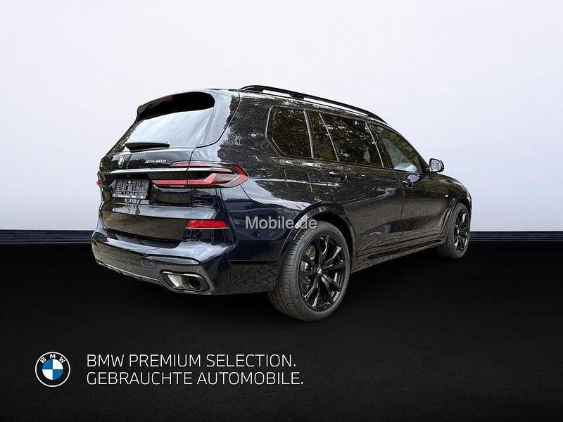 Gebraucht BMW X7 M Sport 352 PS (258 kW) 2025 Schwarz SUV