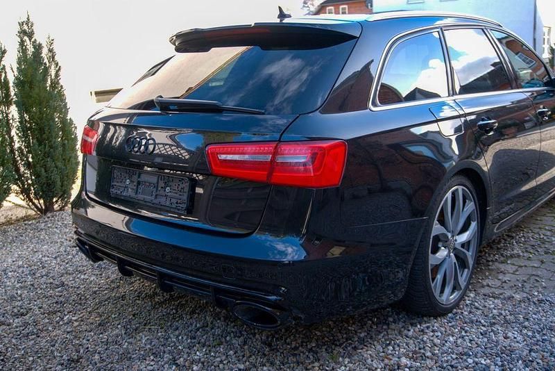 Gebraucht Audi A6 Comfort 313 PS (230 kW) 2014 Schwarz Kombi