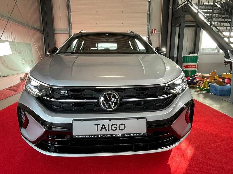 Neu VW Taigo R-line 150 PS (110 kW) 2026 Silber SUV