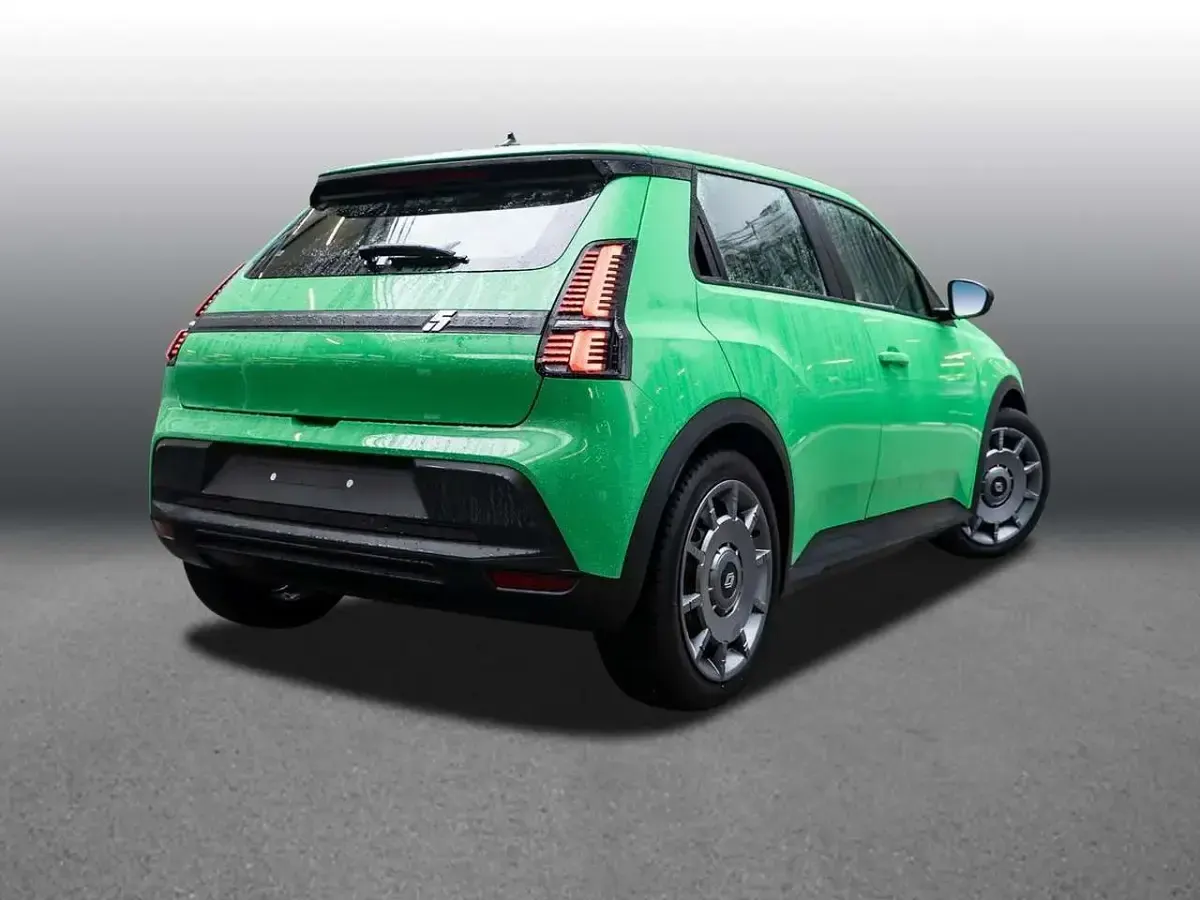 Gebraucht Renault 5 E-Tech Evolution 89 kW (122 PS) 2025 Grün Limousine