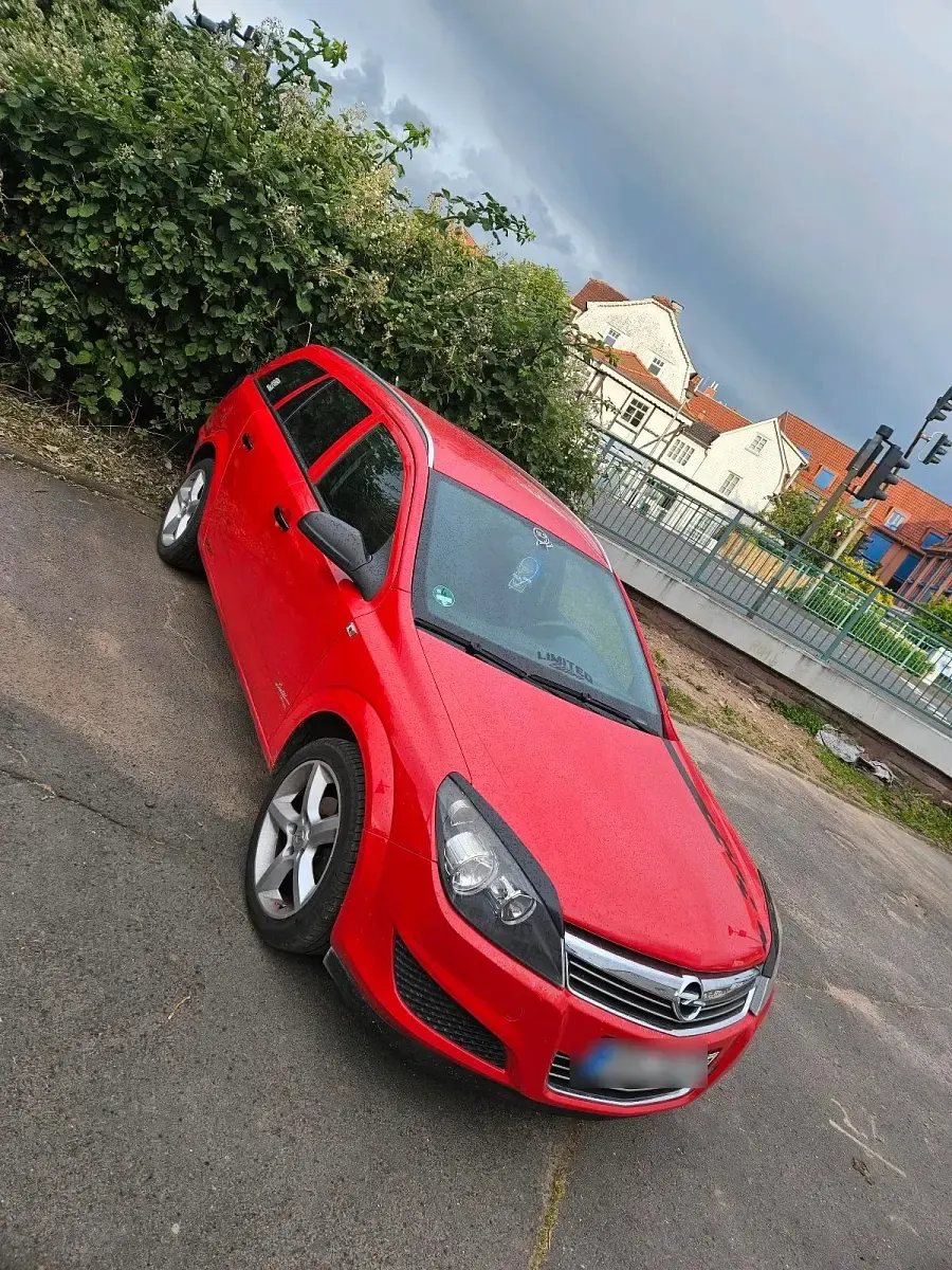 Gebraucht Opel Astra 2009 Rot Kombi