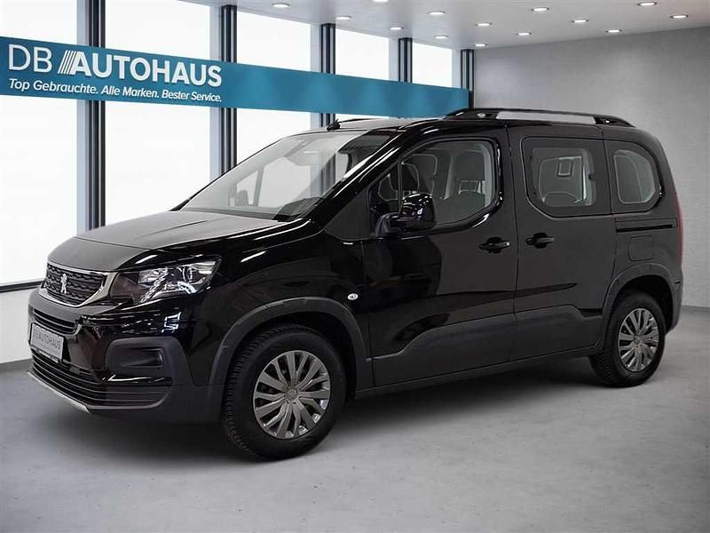 Schwarz Gebraucht 2023 Peugeot Rifter Allure Van / Kleinbus | 19.680 € (Guter Preis) - Bild 1/4
