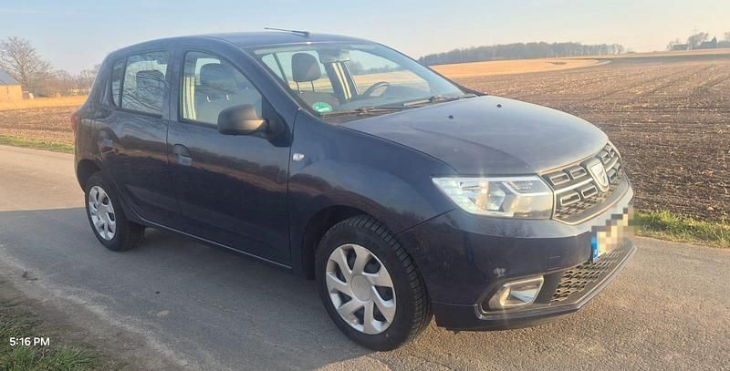 Gebraucht Dacia Sandero 75 PS (55 kW) 2018 Blau Kleinwagen
