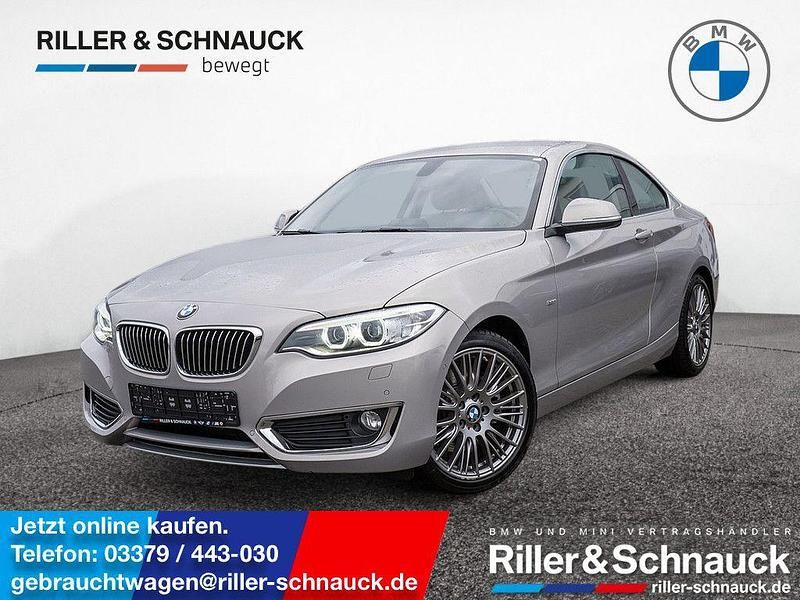 Silber Gebraucht 2017 BMW 230 Luxury Line Coupé | 22.900 € (Superpreis) - Bild 1/4