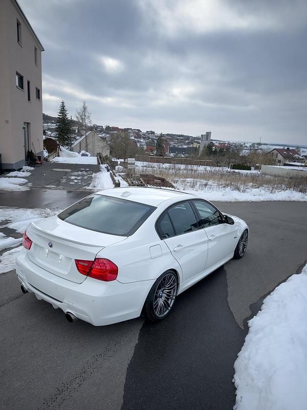 Gebraucht BMW 335 Performance 306 PS (225 kW) 2009 Weiß Limousine