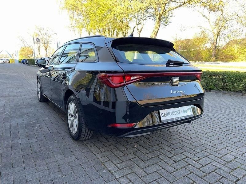 Gebraucht Seat Leon ST Style 150 PS (110 kW) 2022 Mitternachtsschwarz metallic Kombi