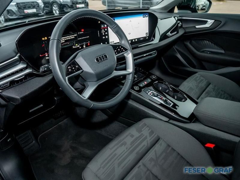 Gebraucht Audi A5 S-Line 150 PS (110 kW) 2025 Mythosschwarz metallic Kombi