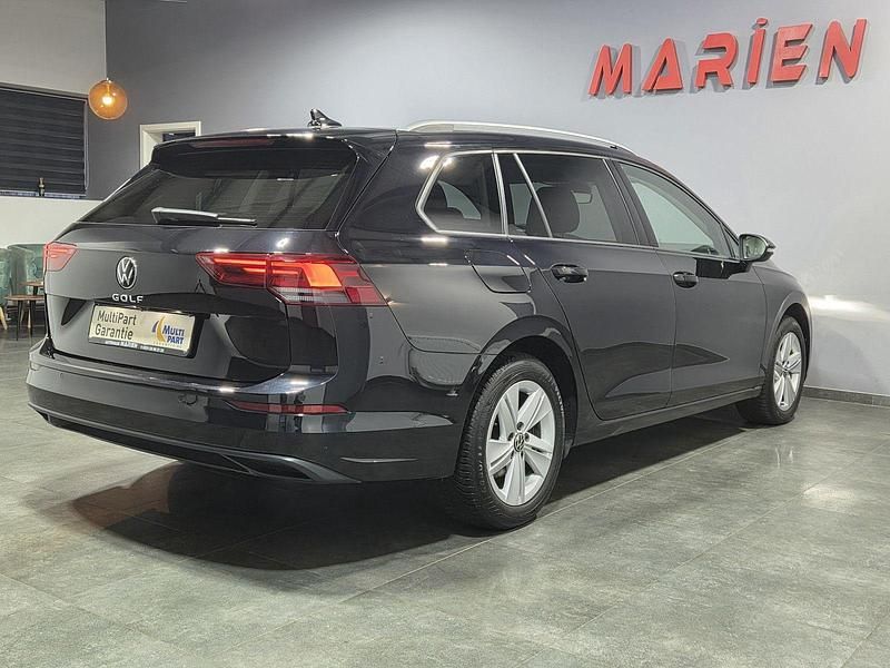 Gebraucht VW Golf VIII 150 PS (110 kW) 2024 Schwarz Kombi