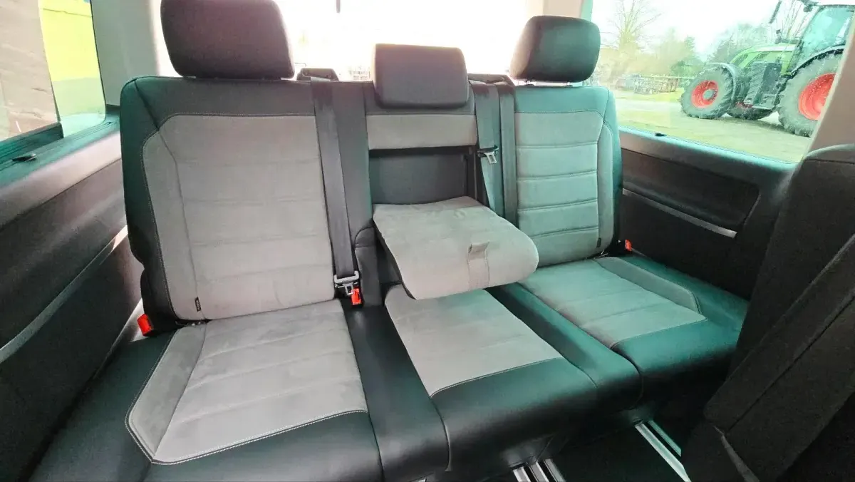 Usata VW Multivan 204 CV (150 kW) 2022 Andere farben Monovolume