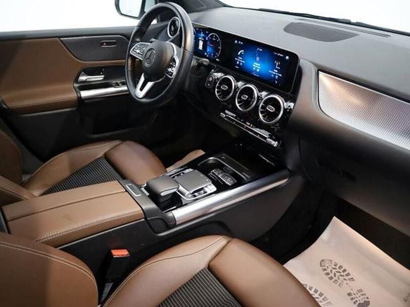 Gebraucht Mercedes B180 116 PS (85 kW) 2019 Polarweiss Van / Kleinbus