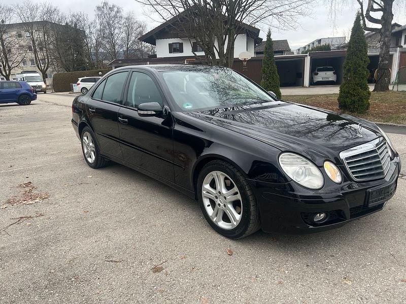 Gebraucht Mercedes 220 166 PS (122 kW) 2006 Schwarz Limousine