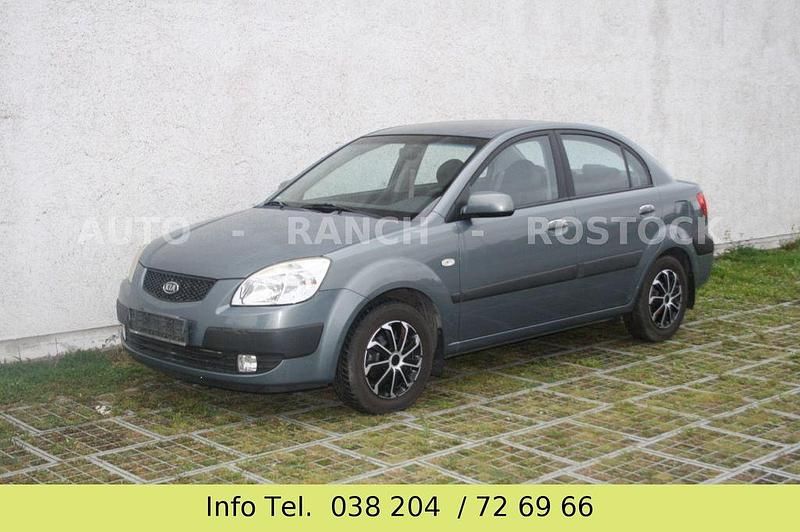 Gebraucht Kia Rio 110 PS (80 kW) 2009 Grau Limousine