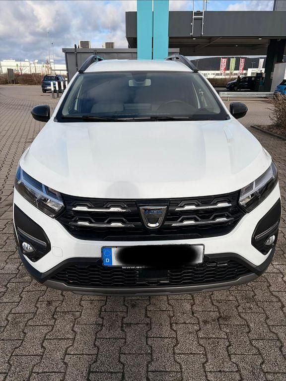 Gebraucht Dacia Jogger Extreme 101 PS (74 kW) 2022 Weiß Van / Kleinbus
