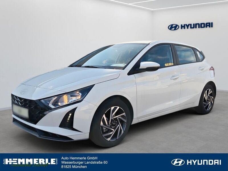 Weiß Neu 2024 Hyundai i20 Trend Limousine | 19.980 € (Fairer Preis) - Bild 1/4