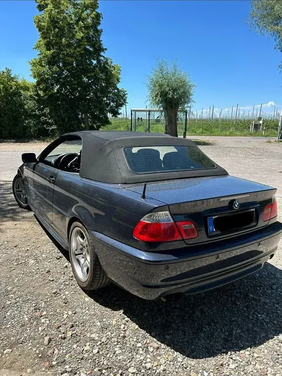 Gebraucht BMW 325 Cabriolet Sport Line 192 PS (141 kW) 2006 Blau Cabrio