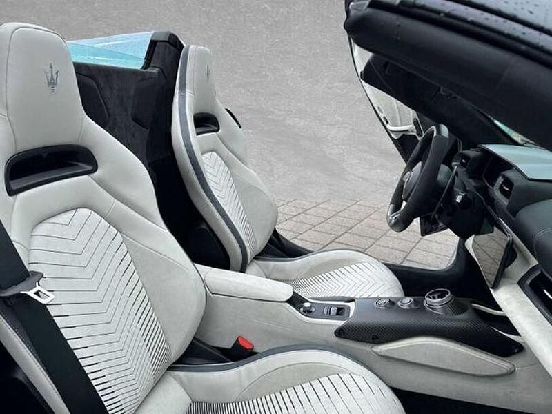 Gebraucht Maserati MC20 630 PS (463 kW) 2024 Weiß Cabrio