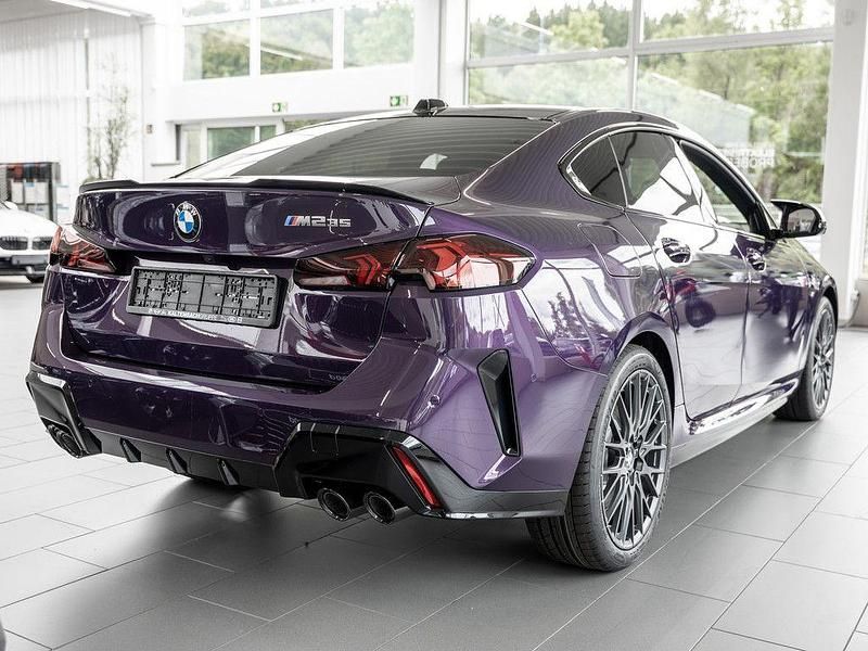 Neu BMW M235 Performance 300 PS (220 kW) 2025 Violett Coupé