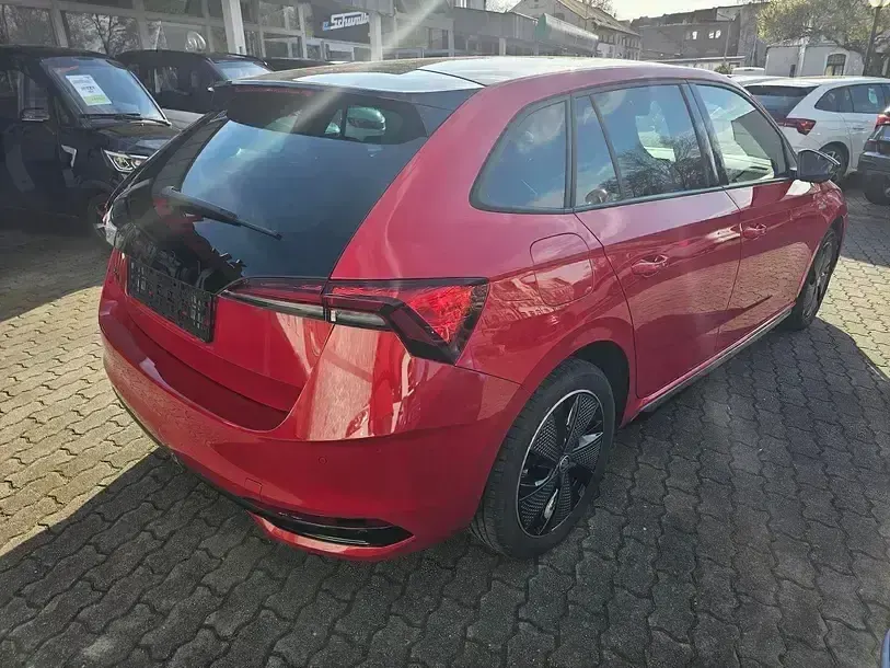 Gebraucht Skoda Scala Monte Carlo 116 PS (85 kW) 2024 Rot Kleinwagen