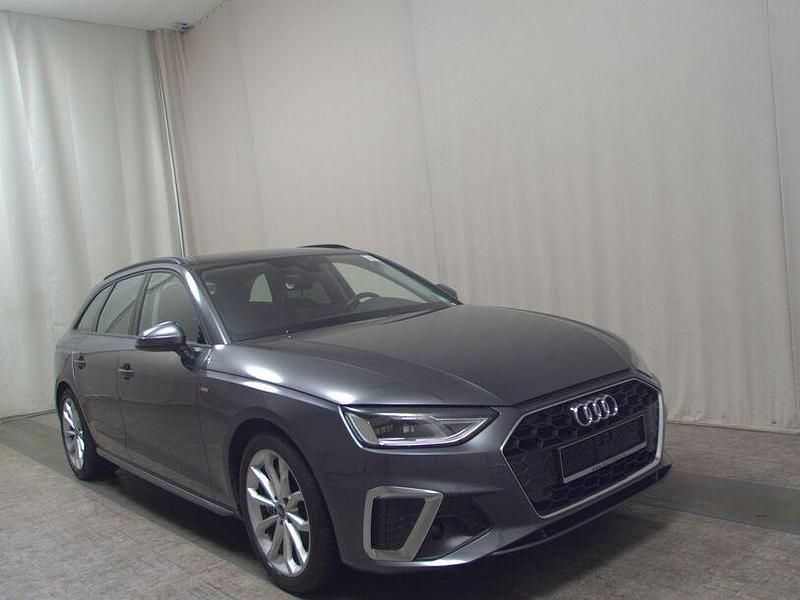Gebraucht Audi A4 S-Line 204 PS (150 kW) 2022 Grau Kombi