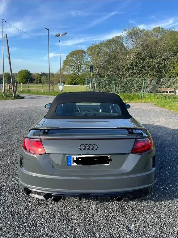 Używany Audi TT Competition 197 KM (144 kW) 2020 Szary Kabriolet