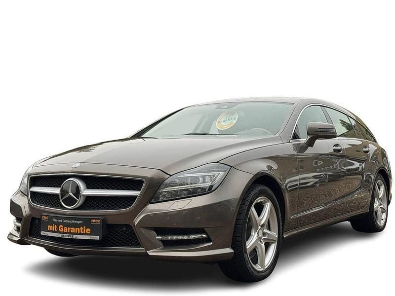 Grau Gebraucht 2014 Mercedes CLS500 Shooting Brake Kombi | 14.380 € (Guter Preis) - Bild 1/4