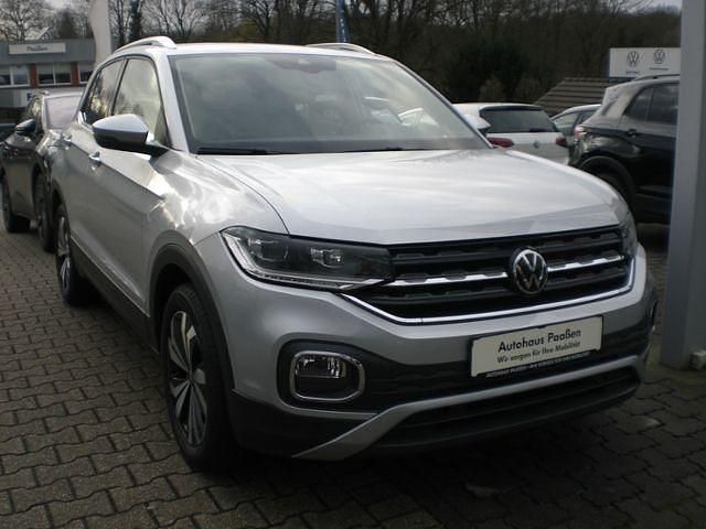 Gebraucht VW T-Cross Style 150 PS (110 kW) 2022 Reflexsilber (metallic) SUV