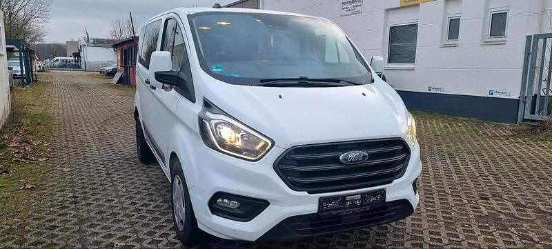 Second-hand Ford Transit Custom 130 CP (95 kW) 2020 Alb Monovolum
