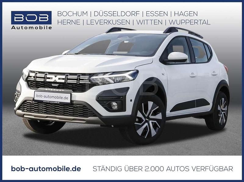 Arktisweiß Gebraucht 2025 Dacia Sandero Expression SUV | 17.333 € (Guter Preis) - Bild 1/3