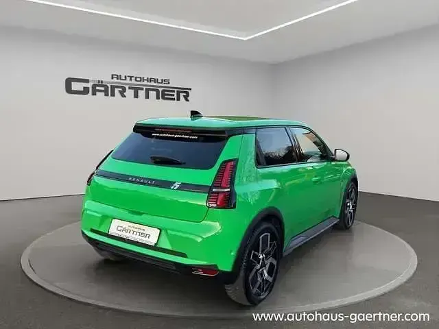 Gebraucht Renault R5 Komfort 110 kW (150 PS) 2025 Grün Kleinwagen