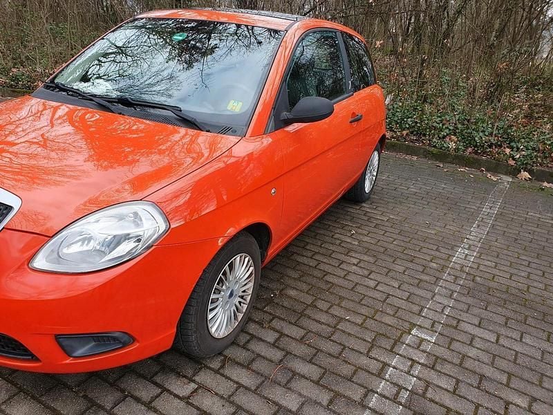 Gebraucht Lancia Ypsilon 60 PS (44 kW) 2009 Orange Kleinwagen