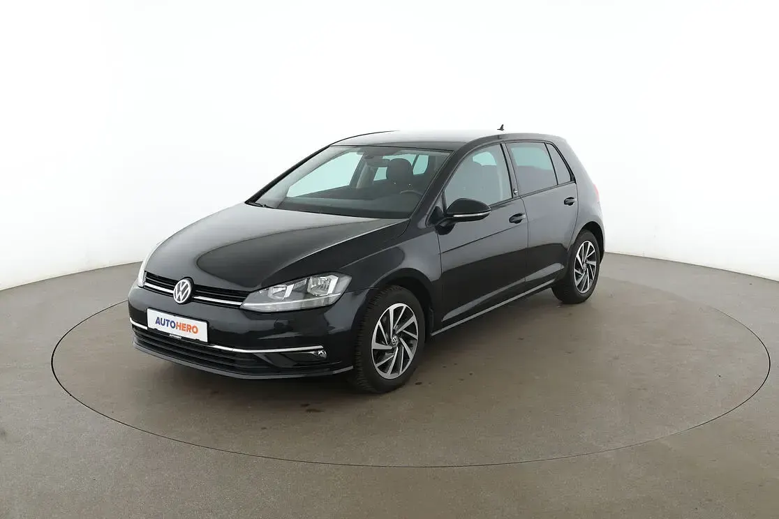 Gebraucht VW Golf VII Sound 110 PS (80 kW) 2018 Limousine