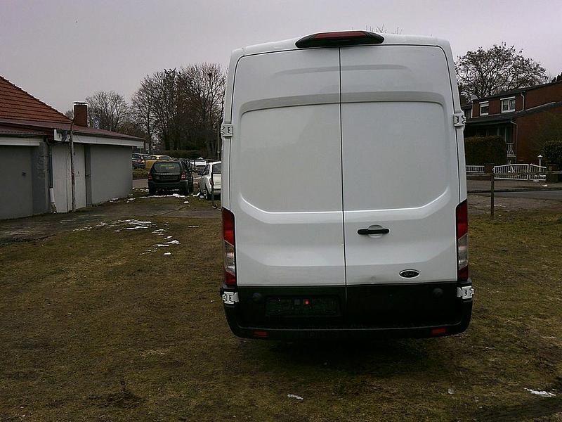 Occasion Ford Transit Trend 185 ch (136 kW) 2021 Blanc Monospace