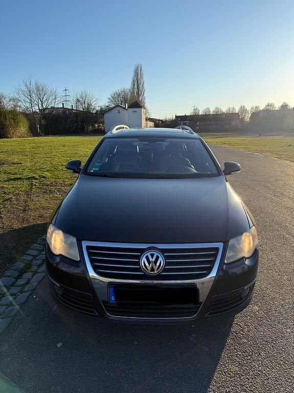 Gebraucht VW Passat Comfortline 140 PS (102 kW) 2007 Braun Limousine