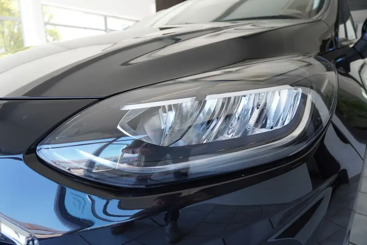 Gebraucht Ford Fiesta 75 PS (55 kW) 2022 Schwarz metallic Kleinwagen