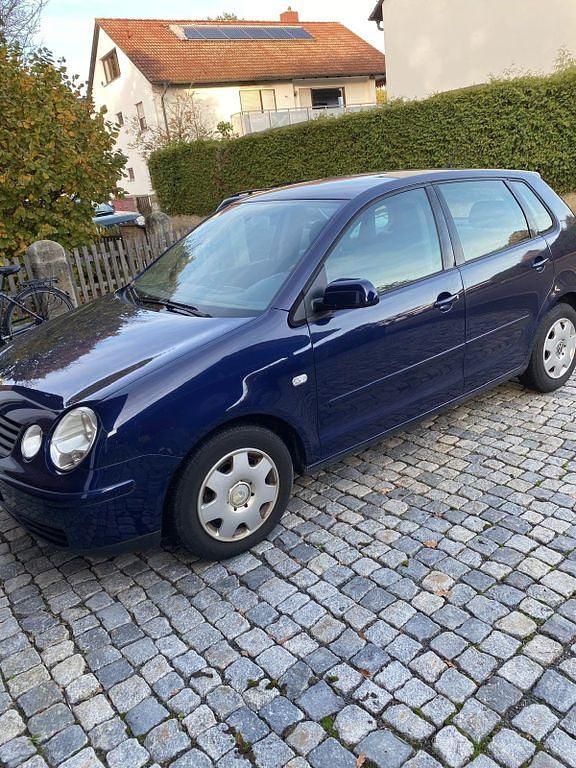 Blau Gebraucht 2003 VW Polo Comfortline Limousine | 800 € (Guter Preis) - Bild 1/4