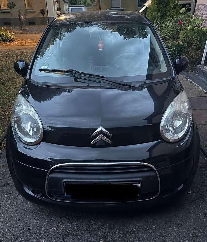 Schwarz Gebraucht 2009 Citroën C1 Style Kleinwagen | 4.500 € (Etwas zu teuer) - Bild 1/4