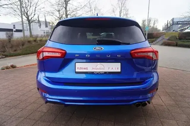 Gebraucht Ford Focus ST-Line 150 PS (110 kW) 2019 Blau Kombi