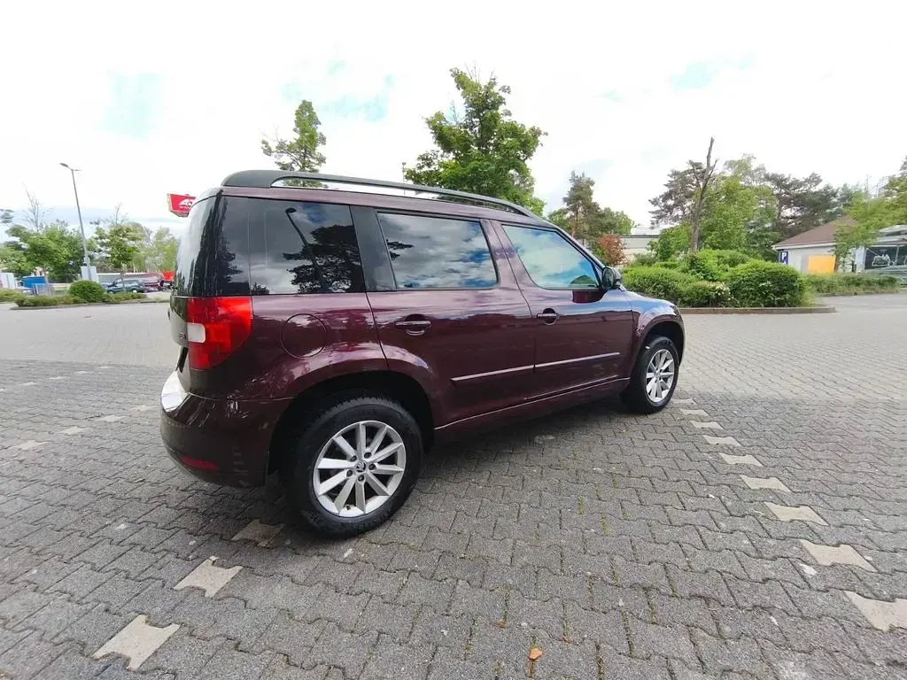 Gebraucht Skoda Yeti 105 PS (77 kW) 2014 SUV