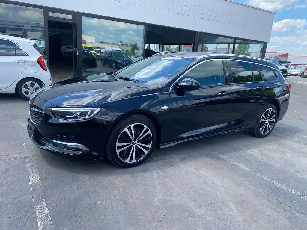 Gebraucht Opel Insignia Exklusiv 170 PS (125 kW) 2018 Schwarz Kombi