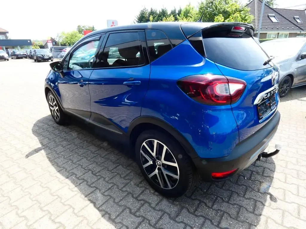 Gebraucht Renault Captur Version S 150 PS (110 kW) 2018 Blau SUV