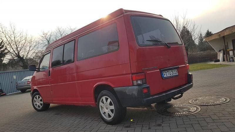 Gebraucht VW T4 102 PS (75 kW) 1999 Rot Van
