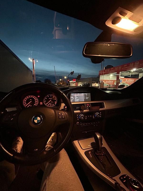 Gebraucht BMW 320 M Sport 170 PS (125 kW) 2011 Andere farben Limousine