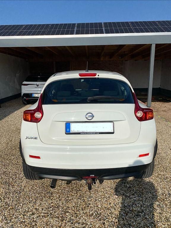 Gebraucht Nissan Juke Acenta 117 PS (86 kW) 2011 Weiß SUV